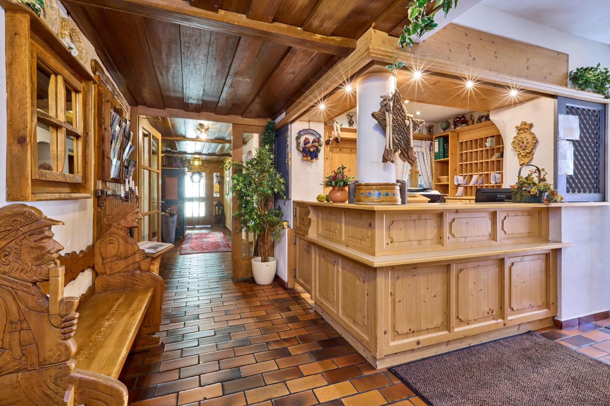 Hotel Drei Mohren Γκάρμις-Παρτενκίρχεν Εξωτερικό φωτογραφία