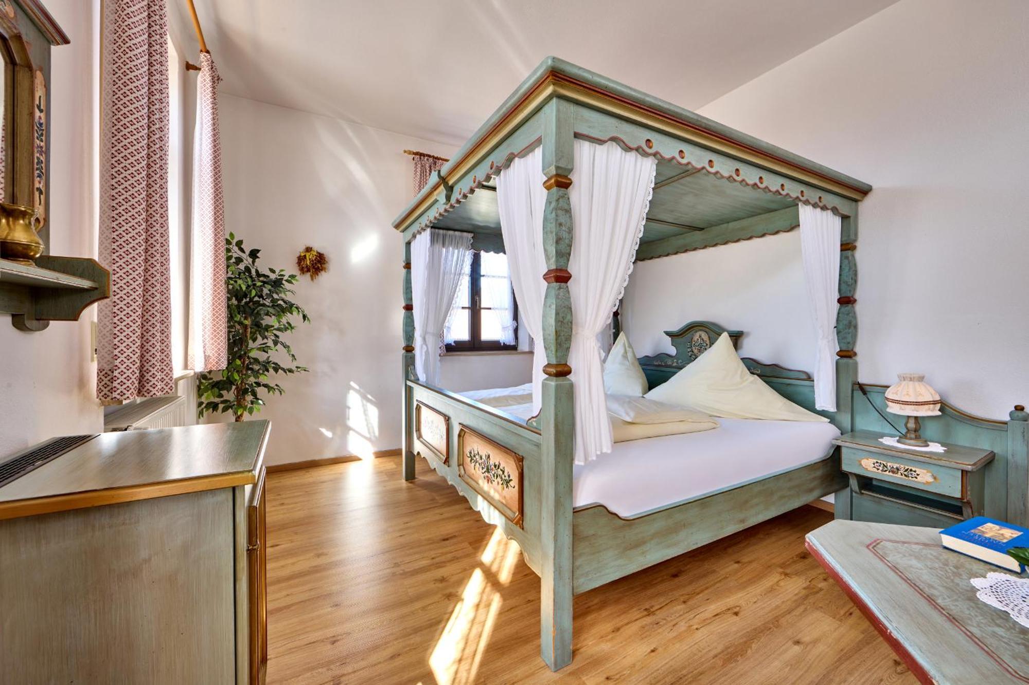 Hotel Drei Mohren Γκάρμις-Παρτενκίρχεν Εξωτερικό φωτογραφία